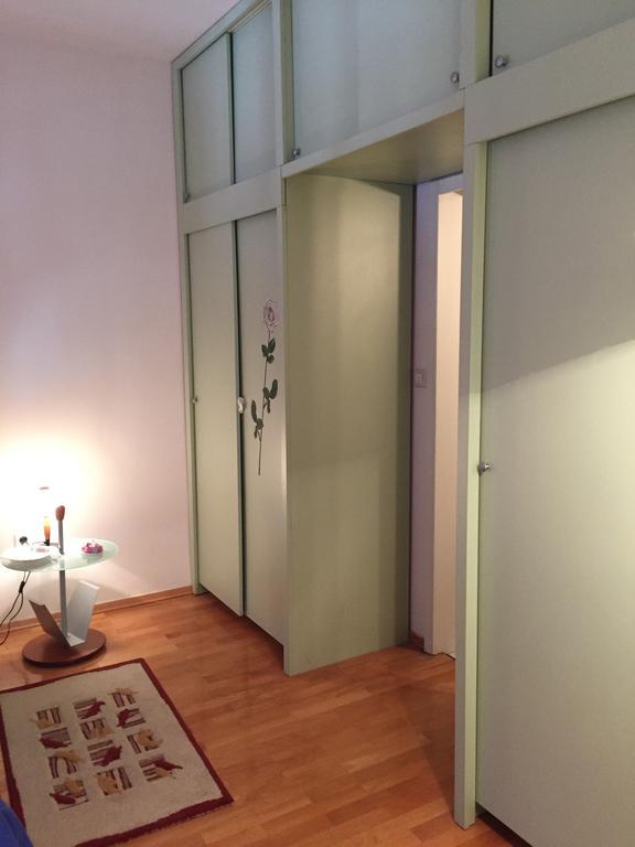 Apartment On Zdraviliski Trg 7 罗加斯卡斯拉提纳 外观 照片